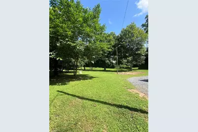 2053 US Highway 158 W, Reidsville, NC 27320 - Photo 11