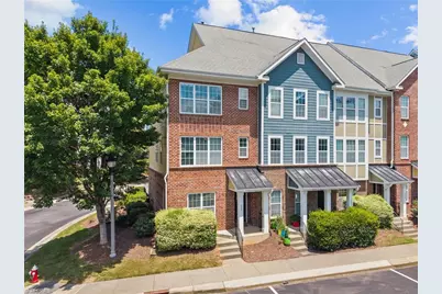 2001 Summerhouse Road, Cary, NC 27519 - Photo 5