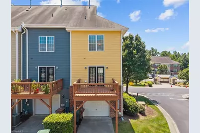 2001 Summerhouse Road, Cary, NC 27519 - Photo 13