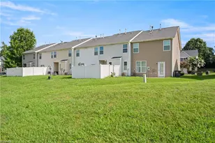 2472 Hartfield Cir, Winston-Salem, NC 27103 - Photo 17