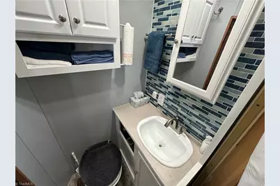 104 Robin Lane, New London, NC 28127 - Photo 23