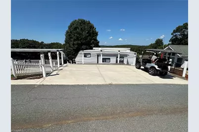 104 Robin Lane, New London, NC 28127 - Photo 3