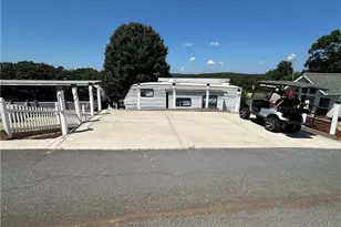 104 Robin Ln, New London, NC 28127 - Photo 3