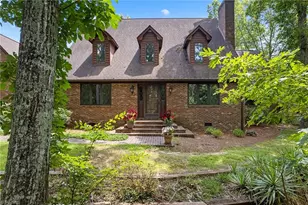 304 Cascade Dr, High Point, NC 27265 - Photo 3