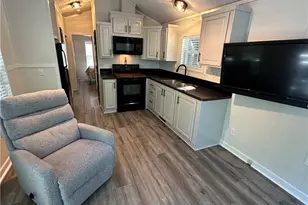 114 Meadowview Cir, New London, NC 28127 - Photo 7