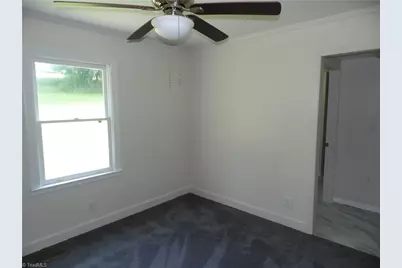 569 N Sparta Parkway, Sparta, NC 28675 - Photo 11