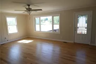 569 N Sparta Pkwy, Sparta, NC 28675 - Photo 9