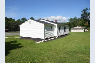 569 N Sparta Parkway, Sparta, NC 28675 - Photo 29