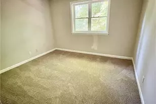 435 Chester Woods Ct, High Point, NC 27262 - Photo 13