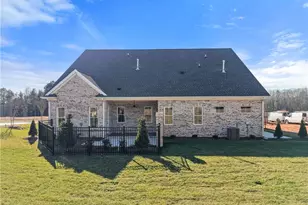 1410 Longwood Vlg Ct, Lewisville, NC 27023 - Photo 31