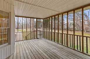 6101 Oak Glenn Ct, Summerfield, NC 27358 - Photo 9