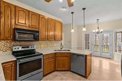 6101 Oak Glenn Court, Summerfield, NC 27358 - Photo 15