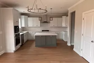 325 Grand Worth Wy, King, NC 27021 - Photo 9