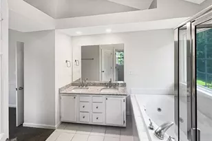 1200 Salem Crossing Rd, Kernersville, NC 27284 - Photo 25