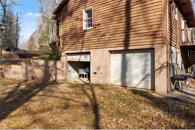 848 Old 60, Wilkesboro, NC 28697 - Photo 7