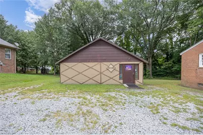 306 Avery Avenue, High Point, NC 27265 - Photo 17