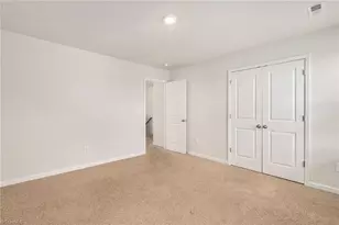 6884 Keeneland Dr, Whitsett, NC 27377 - Photo 31