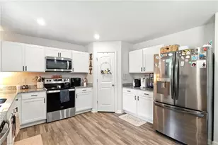 217 Focus Ln, Winston-Salem, NC 27106 - Photo 11