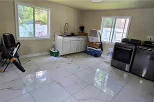 535 Patrick St, Eden, NC 27288 - Photo 11