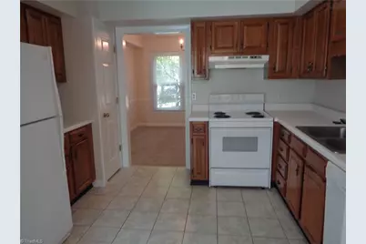 4173 Lytchfield Court, Winston-Salem, NC 27104 - Photo 9