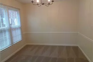 4173 Lytchfield Ct, Winston-Salem, NC 27104 - Photo 7