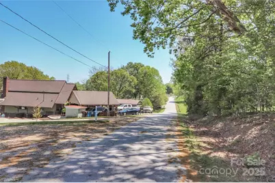 4271 Candlewood Drive, Sherrills Ford, NC 28673 - Photo 5