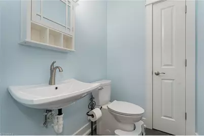 132 Parkview Lane, Reidsville, NC 27320 - Photo 13