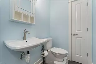 132 Parkview Ln, Reidsville, NC 27320 - Photo 13