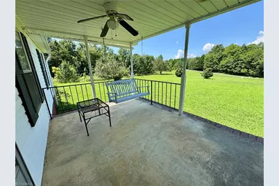 129 Seabrook Road, Mount Airy, NC 27030 - Photo 5