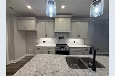 2702 Ashcroft Drive, Reidsville, NC 27320 - Photo 7