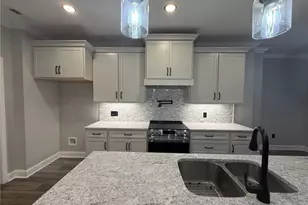 2702 Ashcroft Dr, Reidsville, NC 27320 - Photo 7