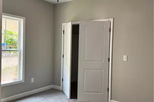 1718 Thurmond St, Winston-Salem, NC 27105 - Photo 11