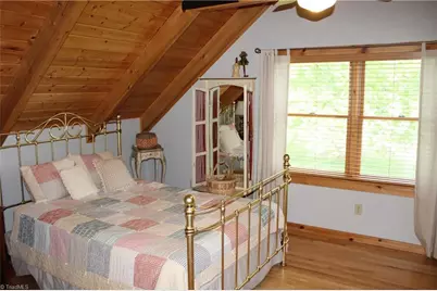 2047 US Highway 21, State Road, NC 28676 - Photo 17