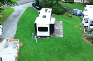 503 Saddle Ridge Dr, Ennice, NC 28623 - Photo 15