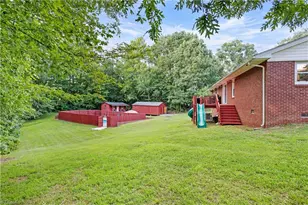 410 Queens Dr, Lexington, NC 27292 - Photo 35