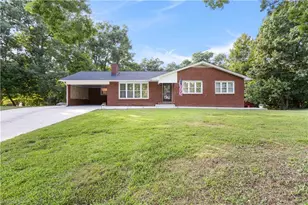 410 Queens Dr, Lexington, NC 27292 - Photo 3