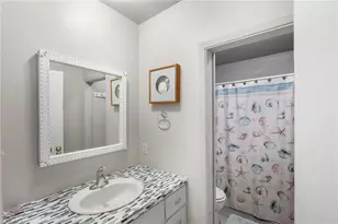 701 Locust Pl, High Point, NC 27265 - Photo 9