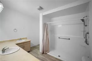 701 Locust Pl, High Point, NC 27265 - Photo 15