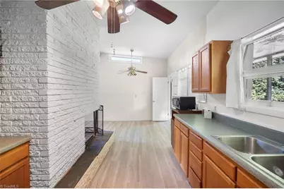 701 Locust Place, High Point, NC 27265 - Photo 7