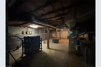 6043 N Nc Highway 16, Millers Creek, NC 28651 - Photo 25