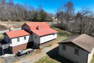 6043 N Nc Hwy 16, Millers Creek, NC 28651 - Photo 3