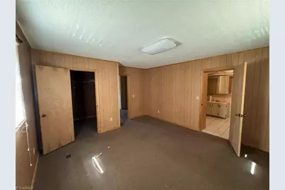 6043 N Nc Highway 16, Millers Creek, NC 28651 - Photo 13