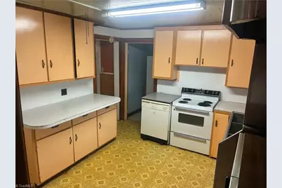 278 Old US Highway 52, Mount Airy, NC 27030 - Photo 7