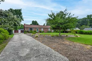 5004 Renville Dr, Greensboro, NC 27406 - Photo 3