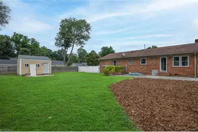 5004 Renville Drive, Greensboro, NC 27406 - Photo 29