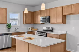 5127 Fallmeade Rd, Kernersville, NC 27284 - Photo 11