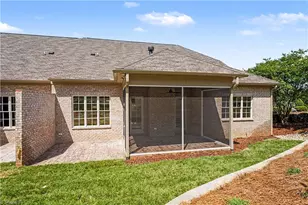 16 Creswell Manor Dr, Greensboro, NC 27407 - Photo 41