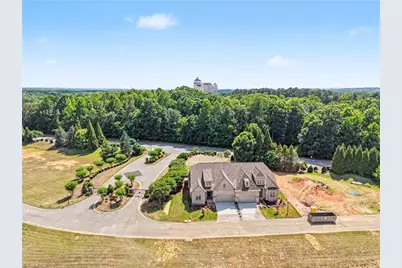 16 Creswell Manor Drive, Greensboro, NC 27407 - Photo 43