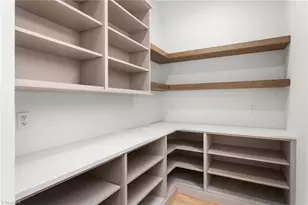 1150 Lochshire Dr, Burlington, NC 27215 - Photo 21