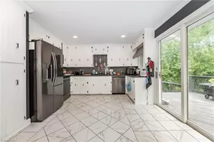 2651 Wallingford Rd, Winston-Salem, NC 27101 - Photo 7